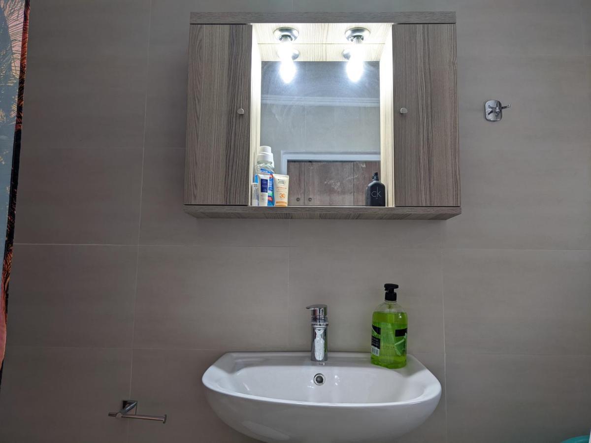 Best Sunset & Sunrise Budget Rooms Mytilene Bagian luar foto