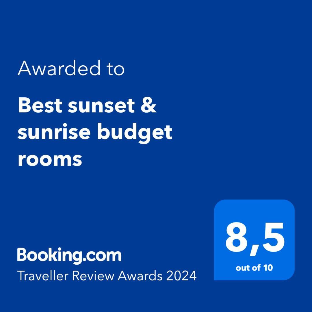 Best Sunset & Sunrise Budget Rooms Mytilene Bagian luar foto